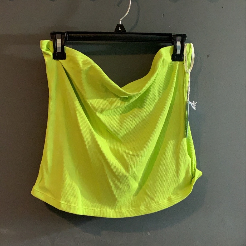 F21 Plus Tube Top